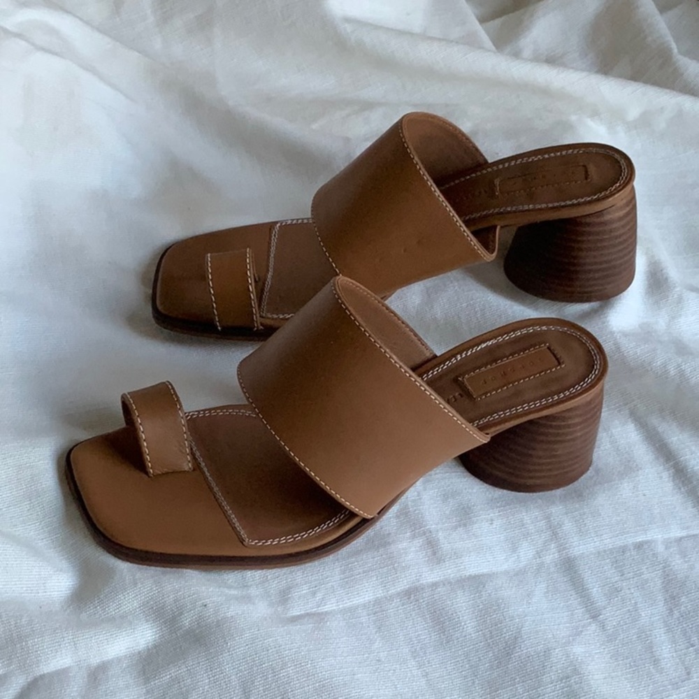 Topshop Village leather vintage 90s style sandals